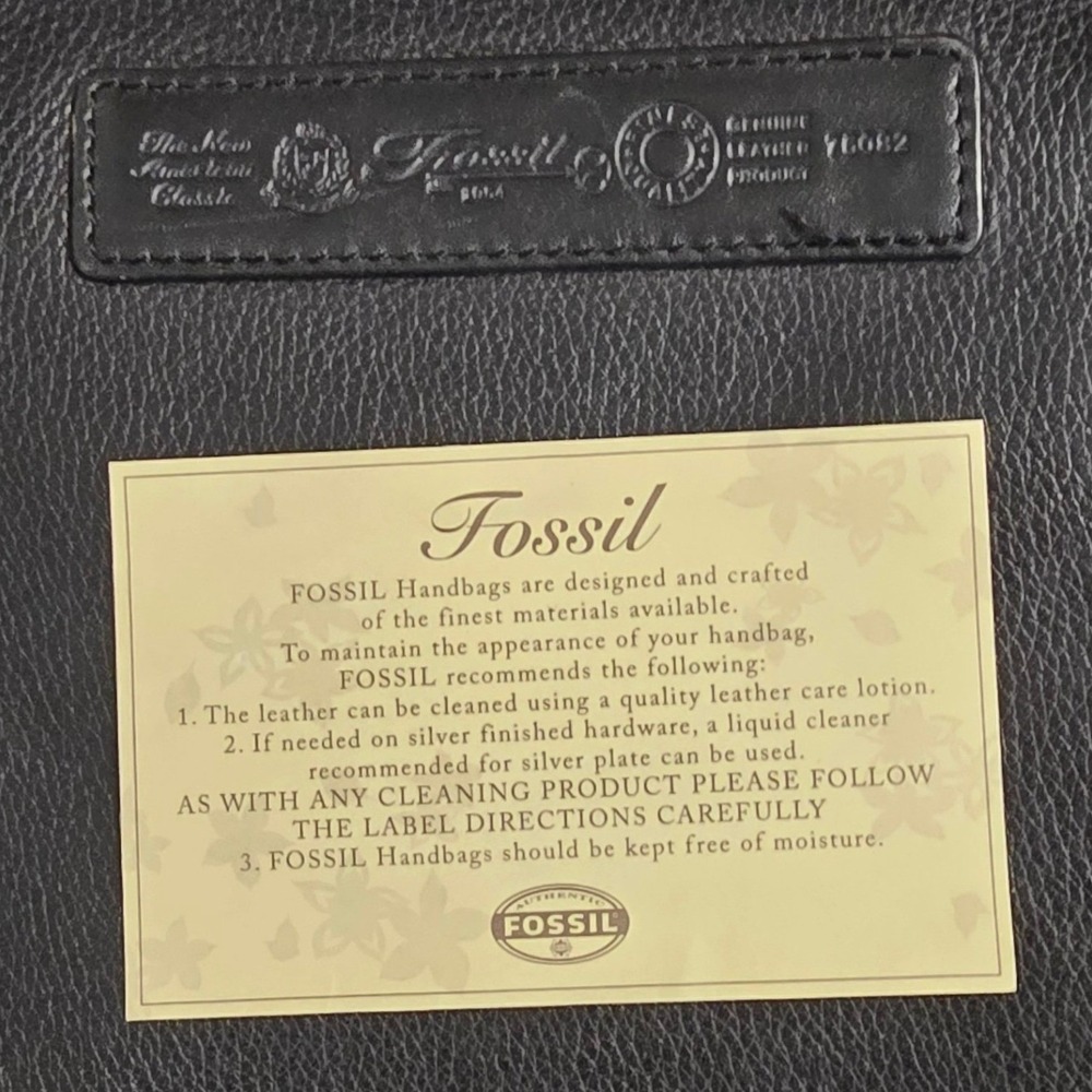 Fossil Black Pebbled Leather Crossbody Bag Messenger Multi Pocket Brass Key - Picture 6 of 8